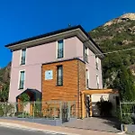 D'artemisia D'hotes بونت ساين مارتن