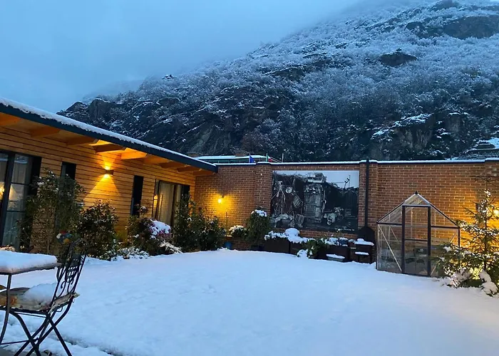 D'artemisia D'hotes ベッド・アンド・ブレックファスト ポン・サン・マルテン